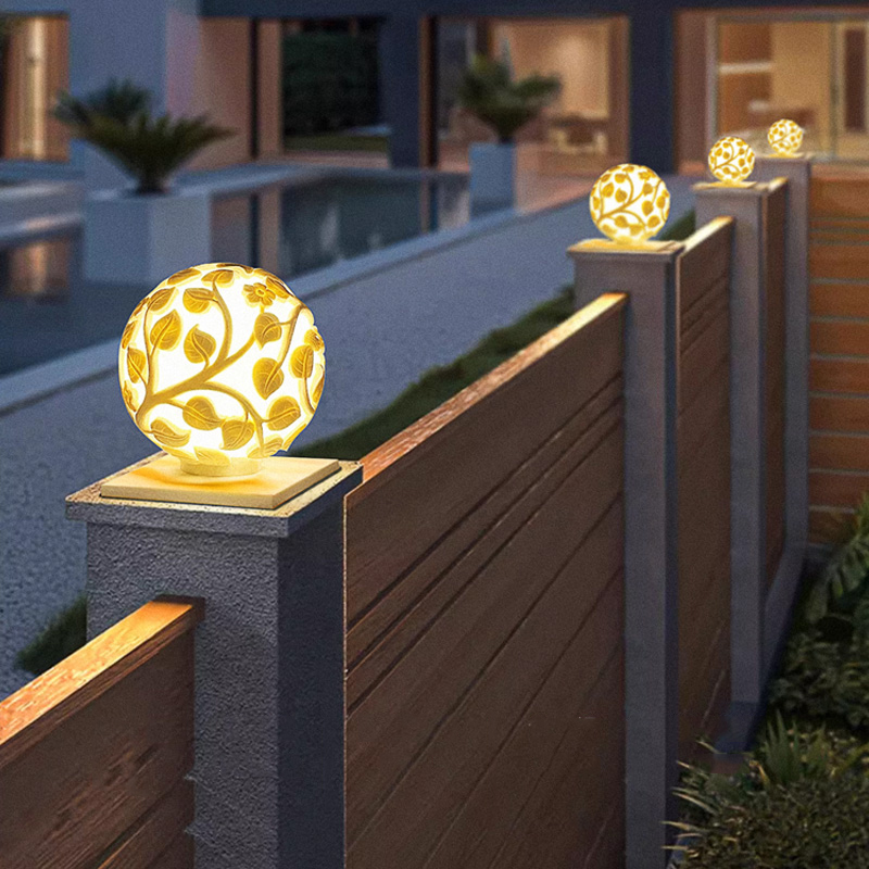 Outdoor column lights solar LE - đánh giá và giá Solar Garden Light