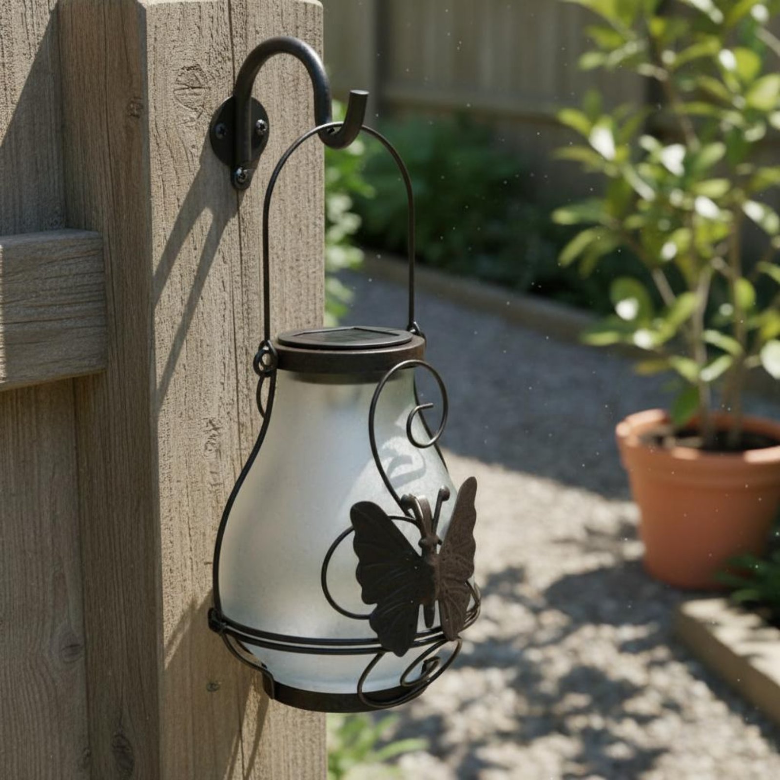 Solar Butterfly Lantern Waterp - đánh giá và giá Solar Garden Light