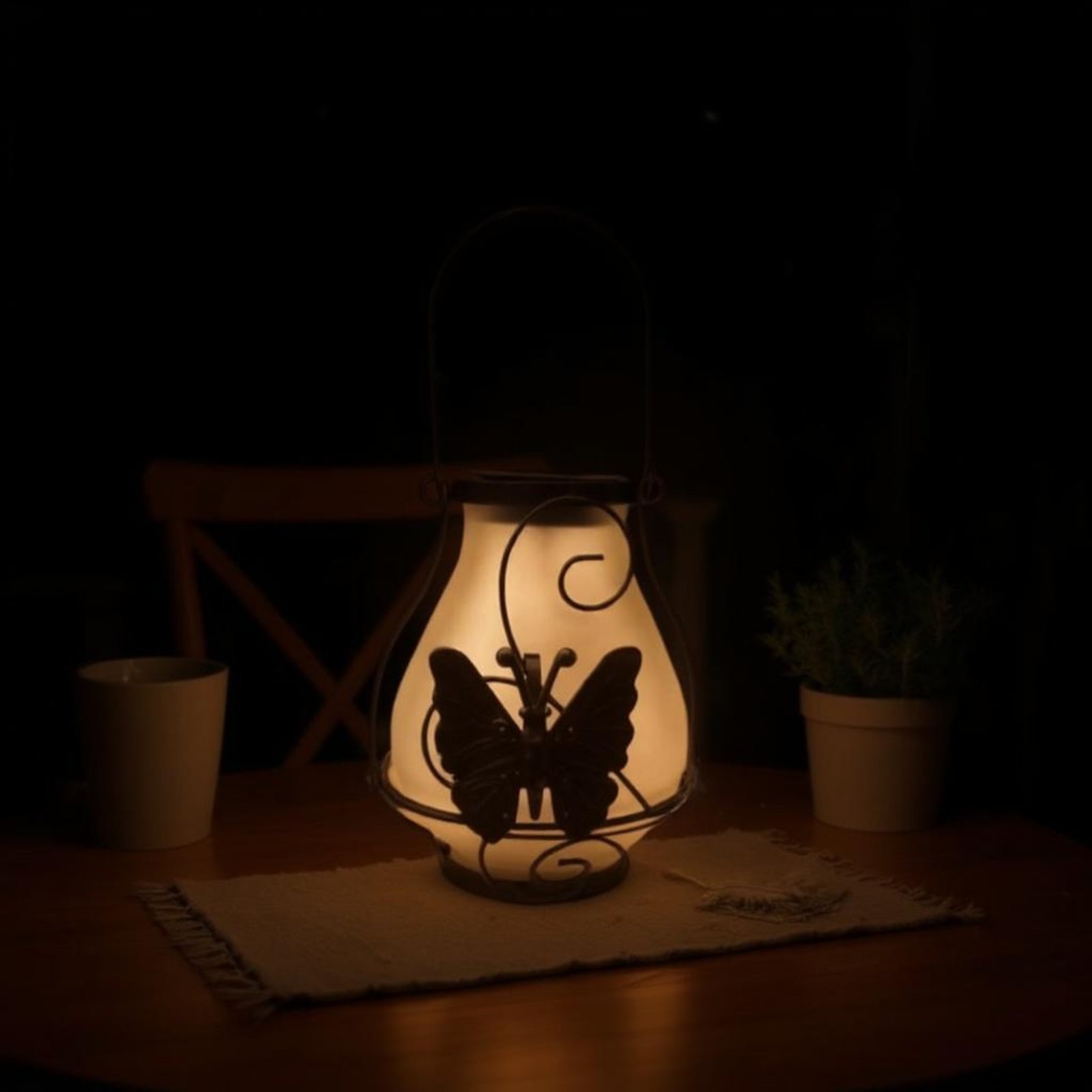 Solar Butterfly Lantern Waterp - đánh giá và giá Solar Garden Light